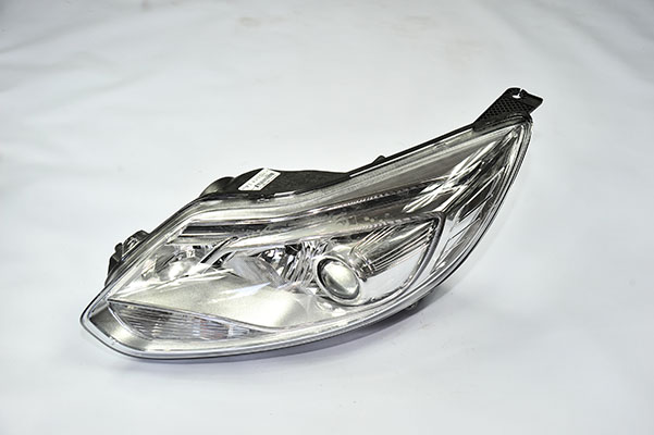 ford cıkma yedek focus 3 sol far